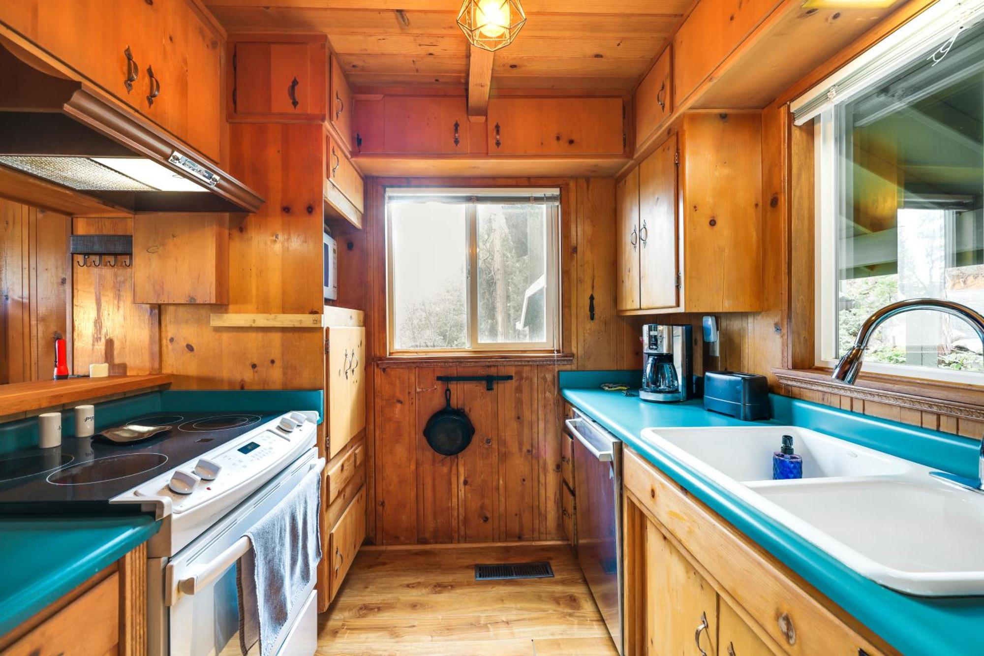 Cozy 18 Mi To Dodge Ridge! *